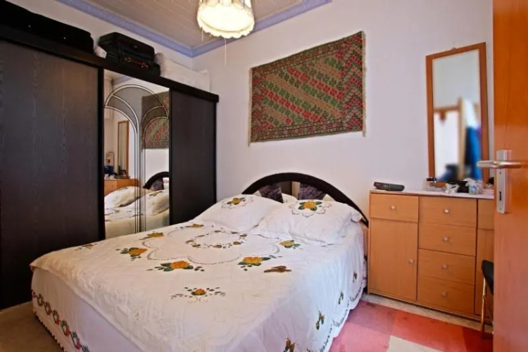 Id 4332  Private Apartment