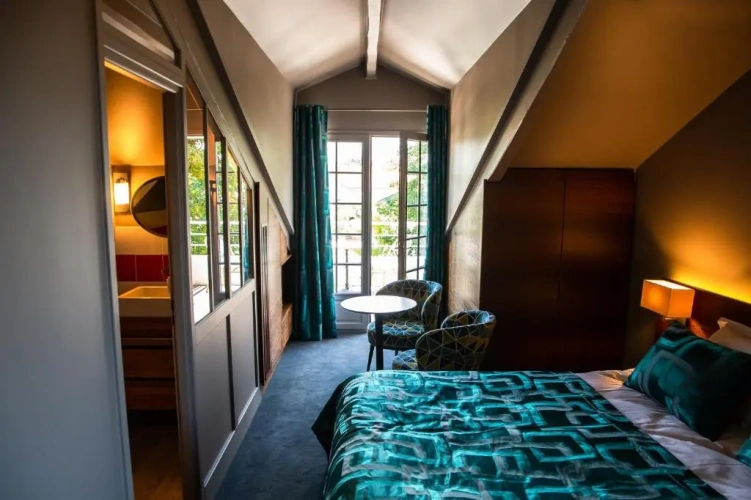 Deluxe Double room with balcony