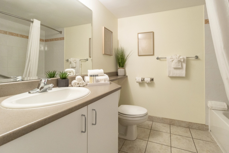 Hotel Faubourg Montreal photo 12