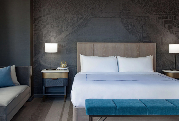 The Marquette Hotel, Curio Collection by Hilton