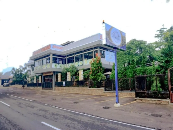 OYO 2868 Mustika Villa