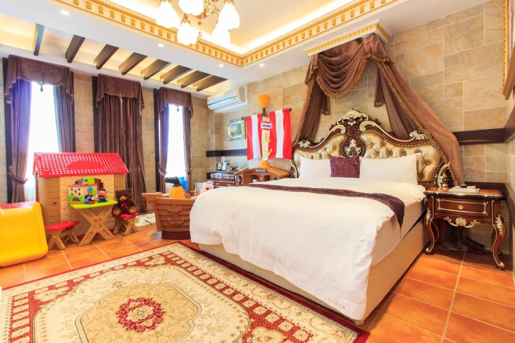 Standard Family room