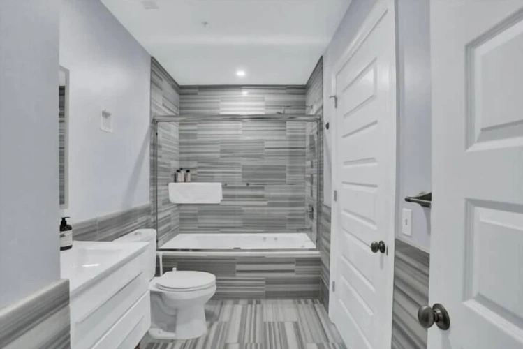 2 Bedrooms Deluxe Apartment