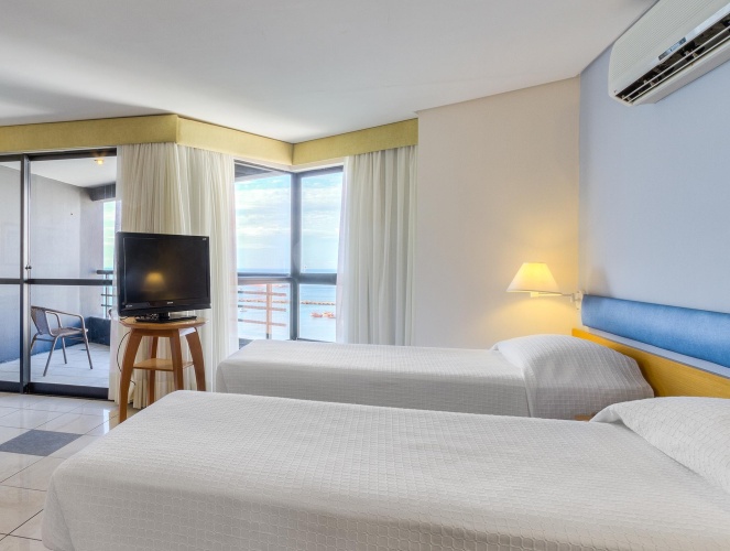 Standard Twin room with sea view