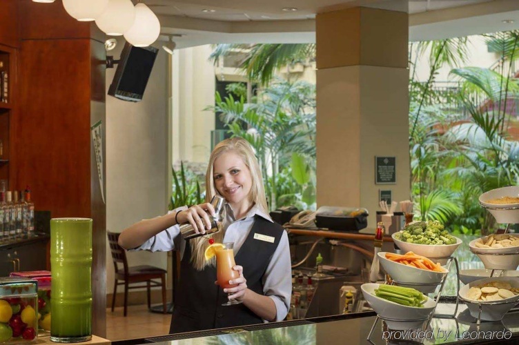 Embassy Suites by Hilton Tampa USF Near Busch Gardens photo 32