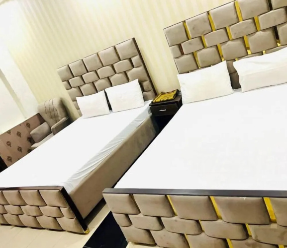 Oriole Luxury Hotel