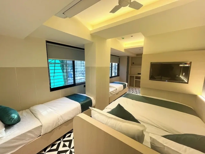 Standard Quadruple room