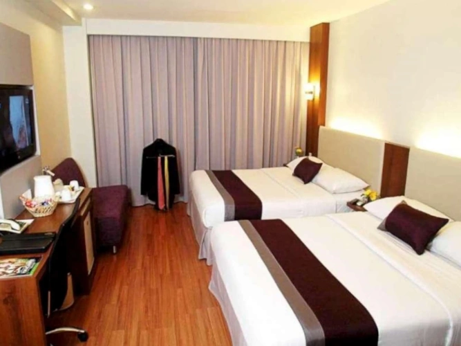 Triple Suite