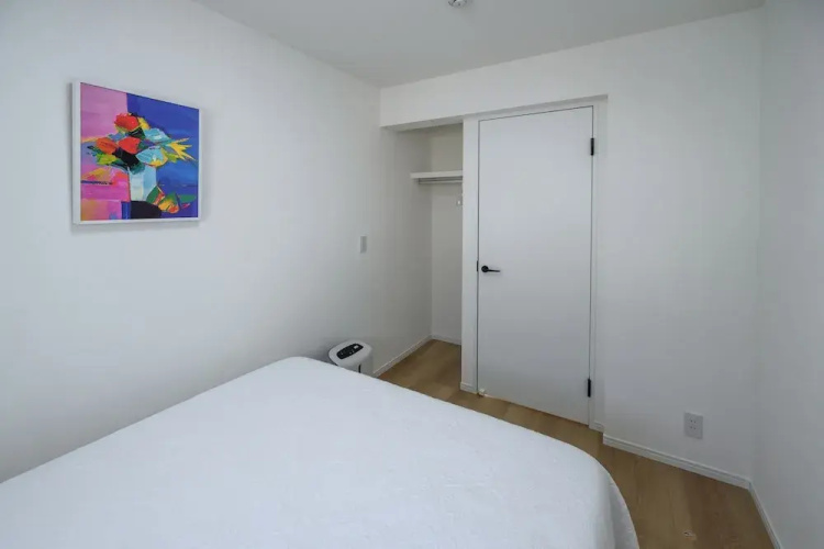 Araha Beachway Inn