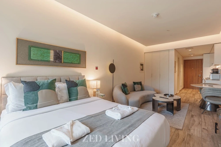 Deluxe Double Studio with balcony and with canal view