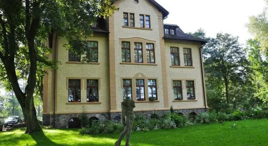 Pałac Poraj