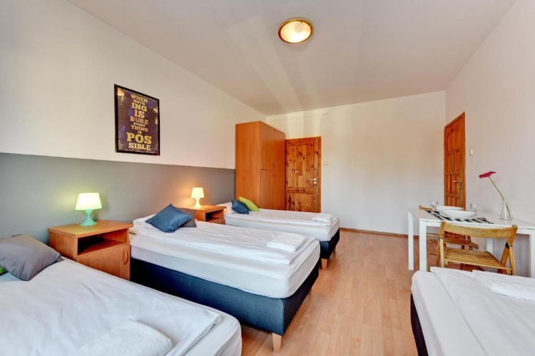 Standard Quadruple room