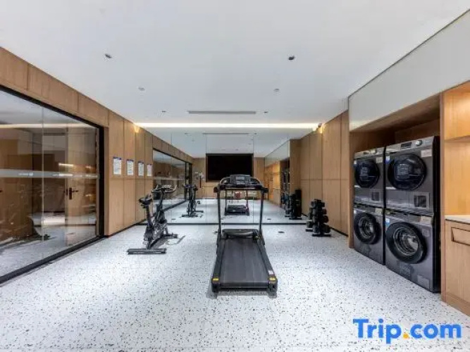 IU Hotel (Datong Dongxin Square)