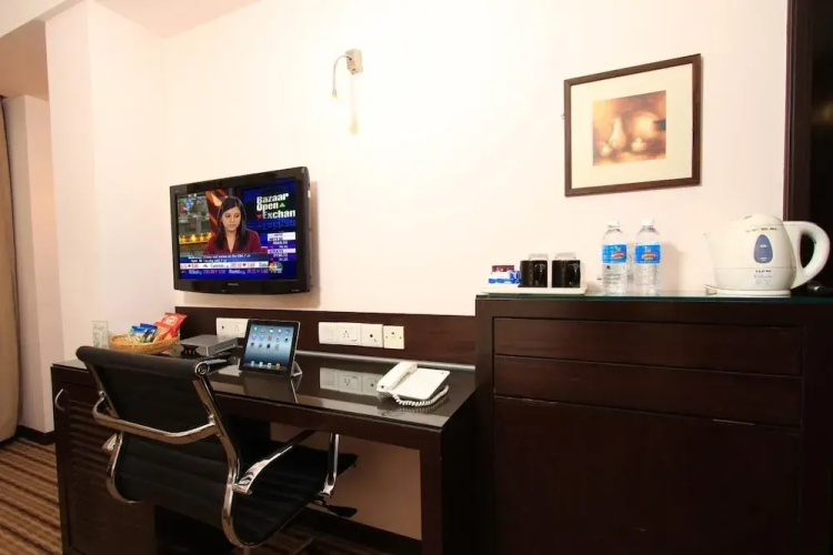 Hotel Aajura