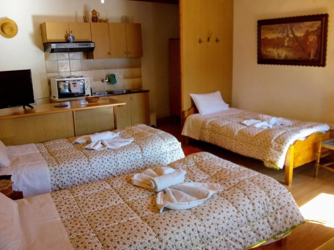 Standard Quadruple room with mountain view