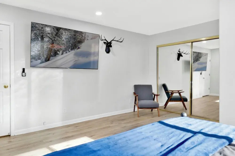 Mountain View Manor #2546