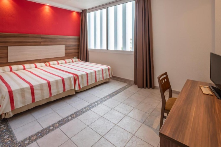 Twin room