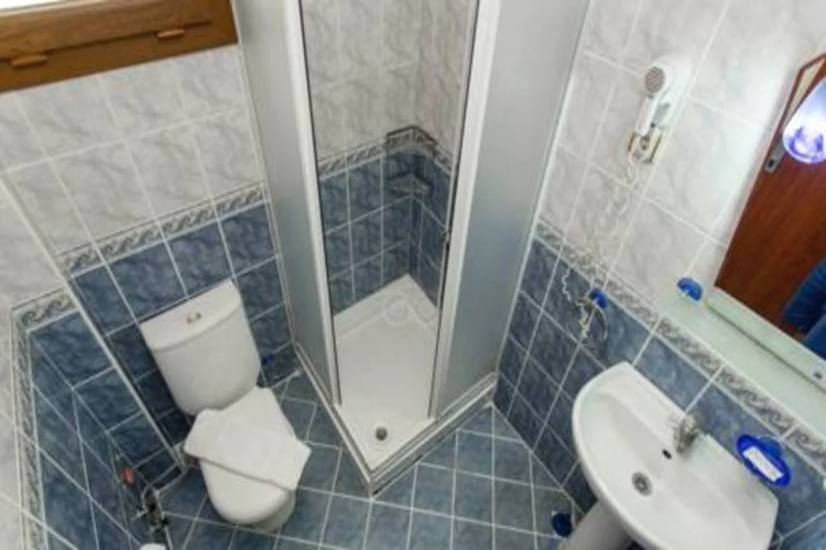 Alvaro Apartments