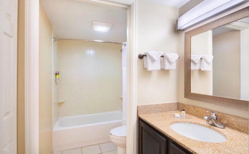 Staybridge Suites Savannah Historic District by IHG