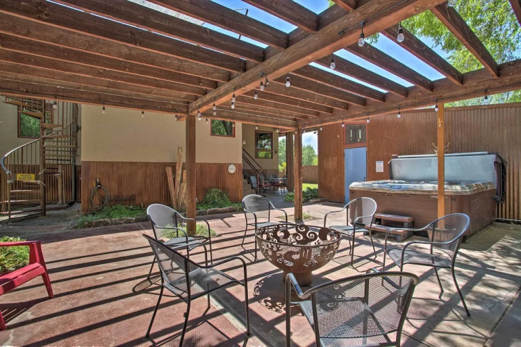 Moab Getaway w/ Ample Parking, Walk to Main Street