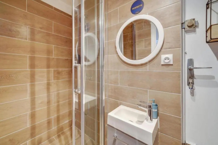 ARC DE TRIOMPHE-CARNOT Luxury & Design