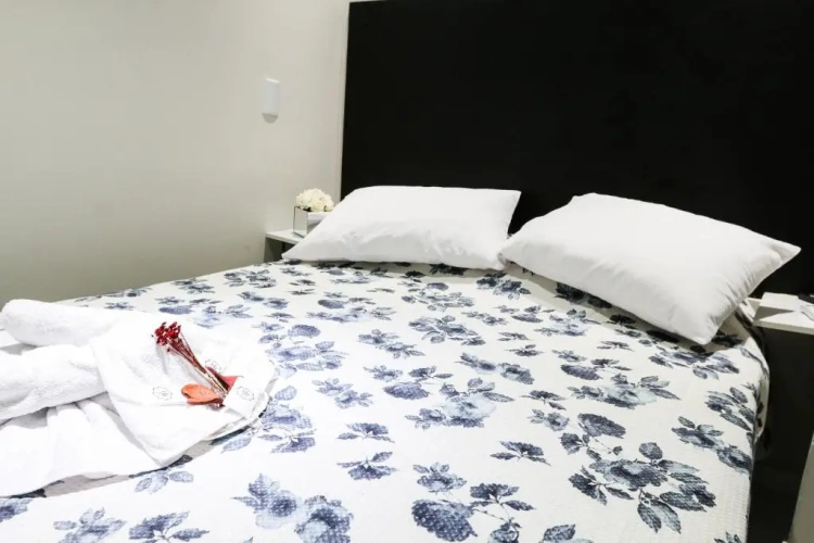 Standard Double Suite