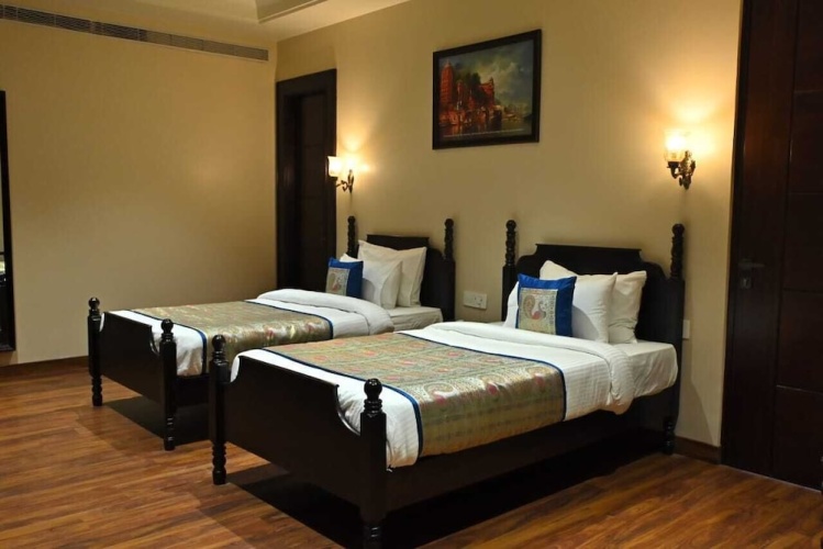 Premium Twin room