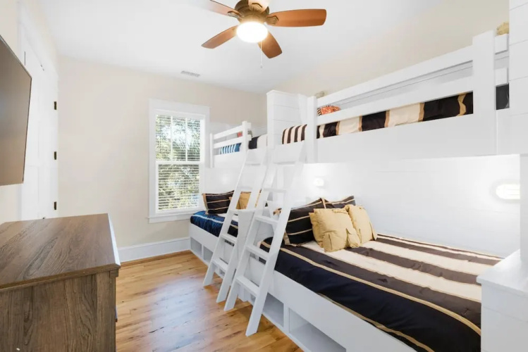 Calm Breeze Cottage