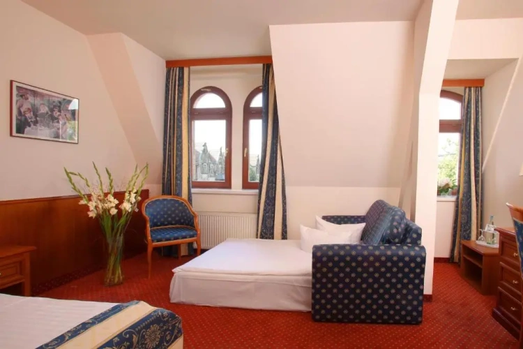 Standard Double room with view