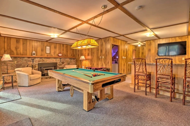 4 Bedrooms Cottage