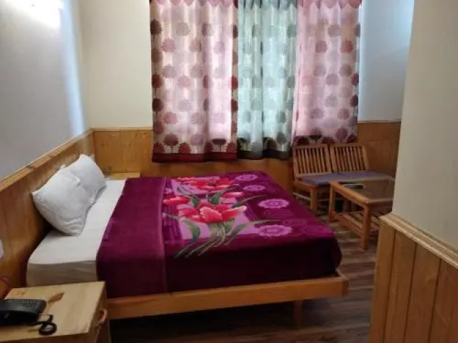 Pink Bud Cottage Manali - Nested In Nature's Lap