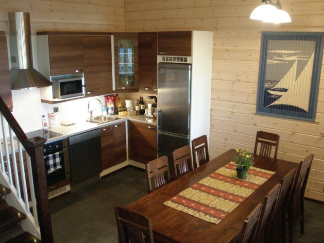 4 Bedrooms Villa