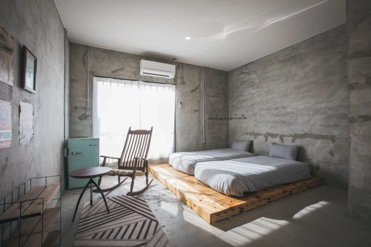 Standard Twin room with balcony