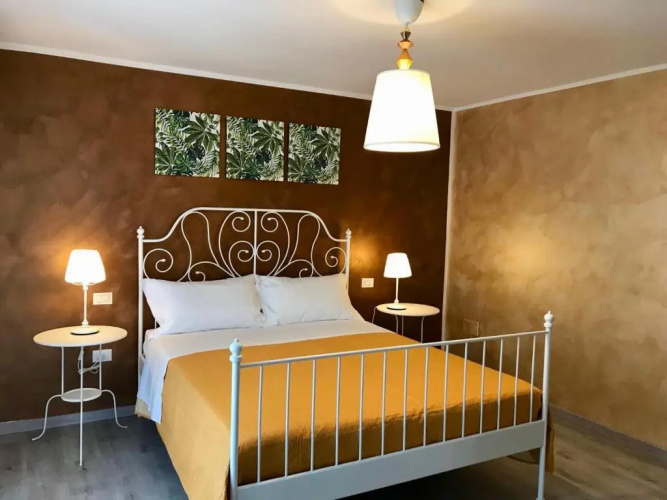 B&B Red Village