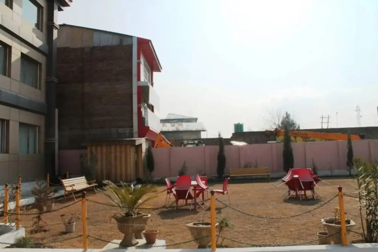 Grand Rayan Hotel