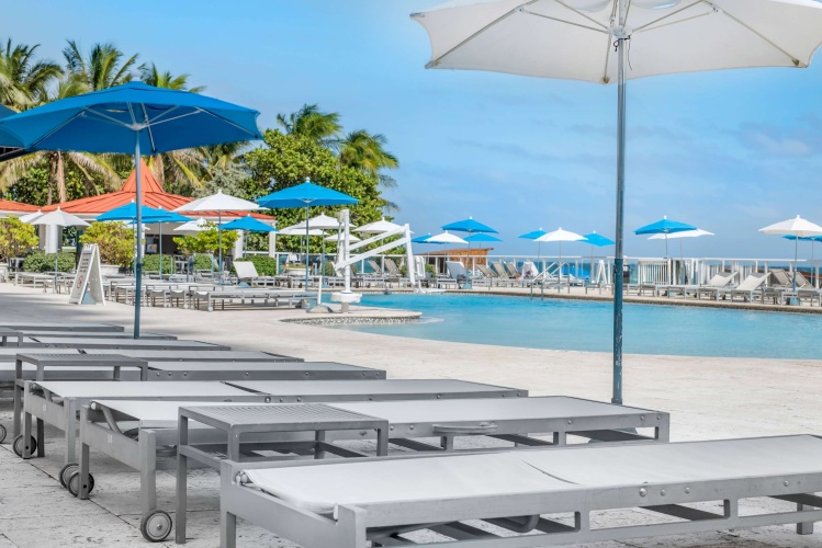 Ramada Plaza by Wyndham Marco Polo Beach Resort photo 24