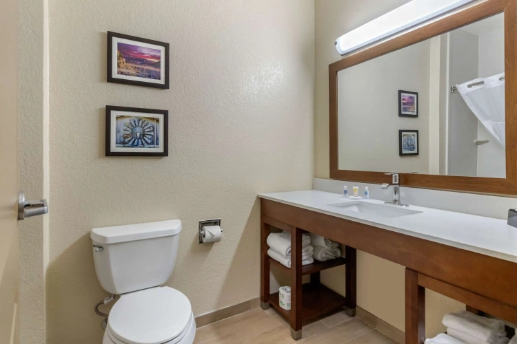 Quadruple Suite