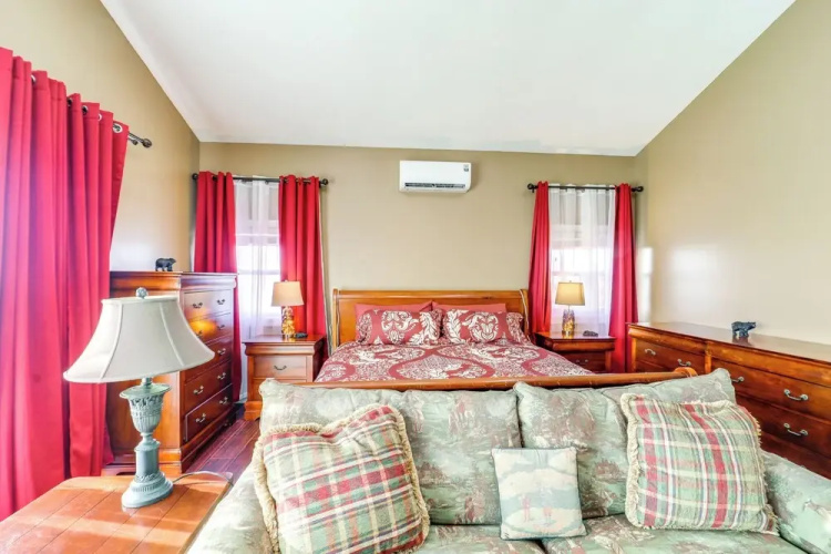 3 Mi Beech Mtn Resort: Cozy Studio w/ Deck & View!