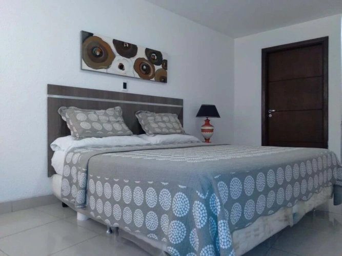 1 Bedroom Standard Triple Family room with city view