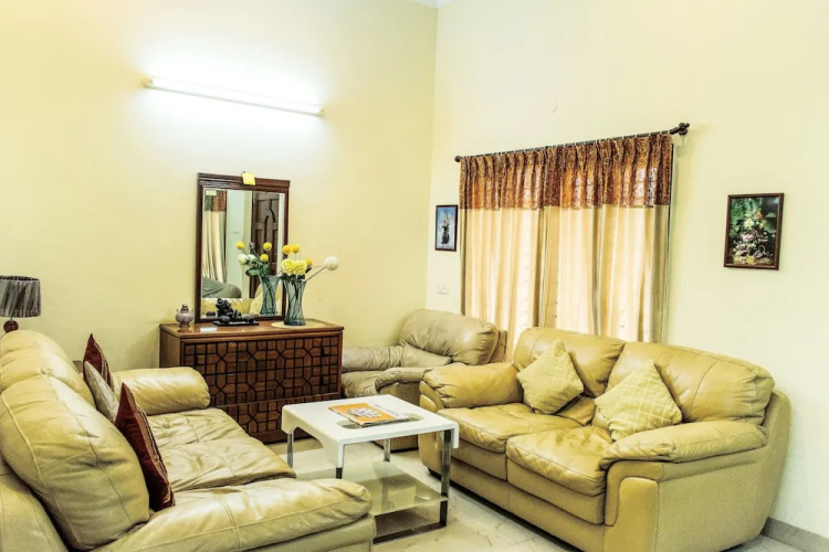 FabHotel Kapsstone Egmore