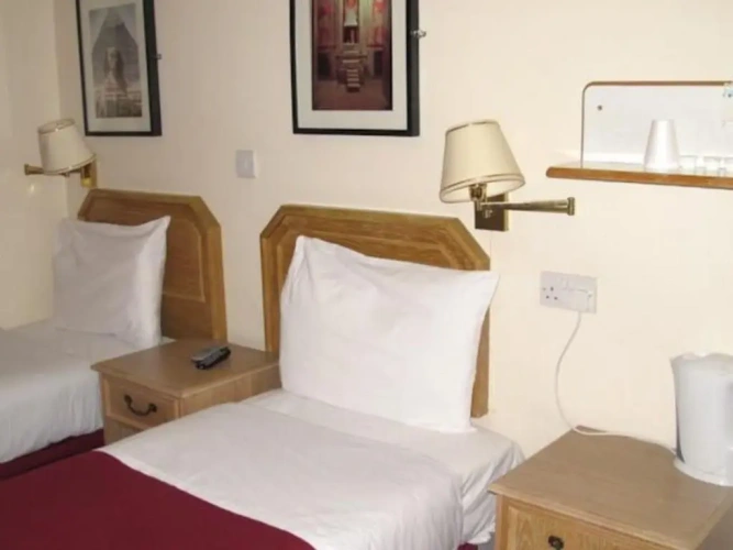 Standard Twin room