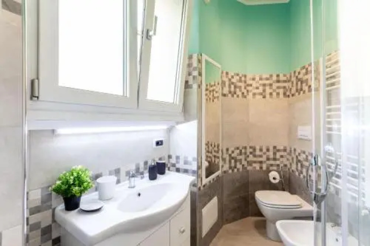 Hostly - Art And Color Rome Midtown - 3Br 2Ba