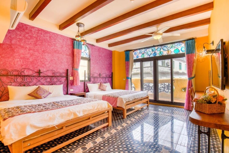 Standard Quadruple room