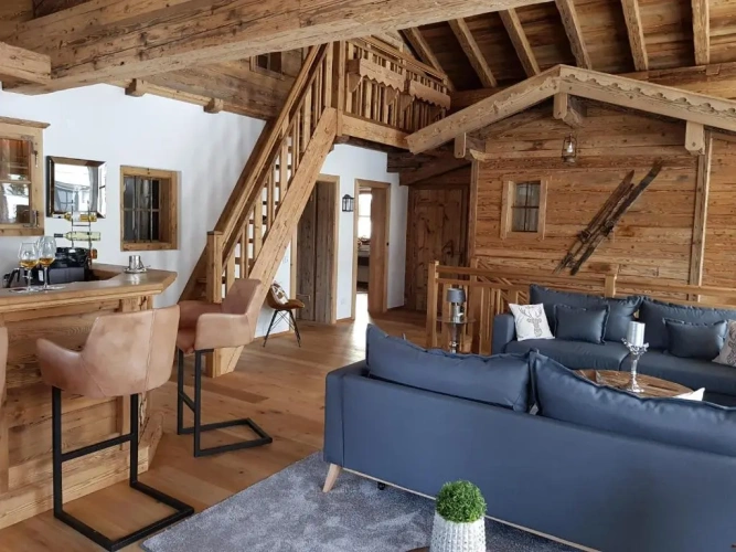 Superior Chalet