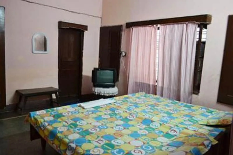 Simran Guest House