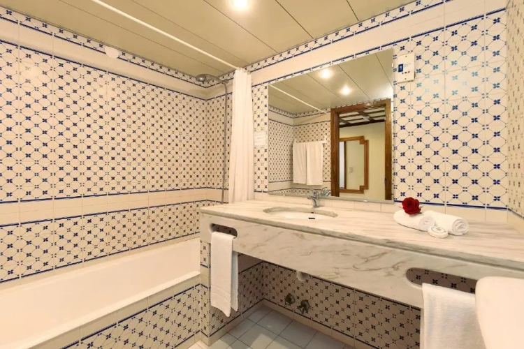 2 Bedrooms Double Apartment with balcony