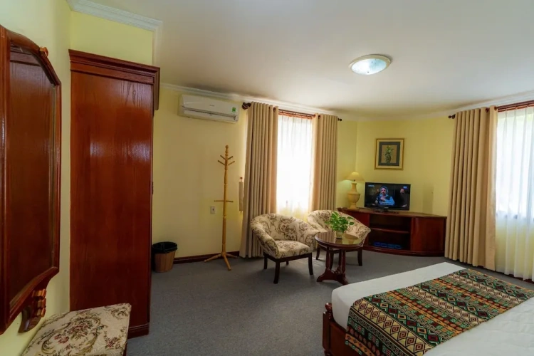 Double Suite
