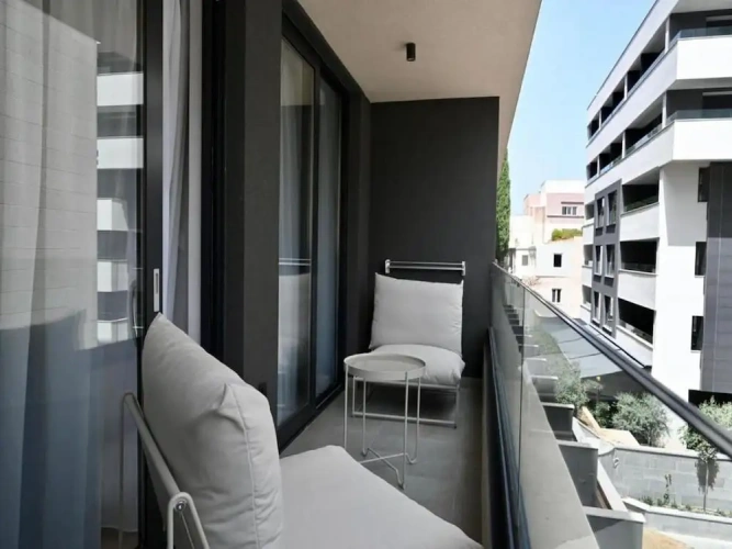 1 Bedroom Apartment with balcony