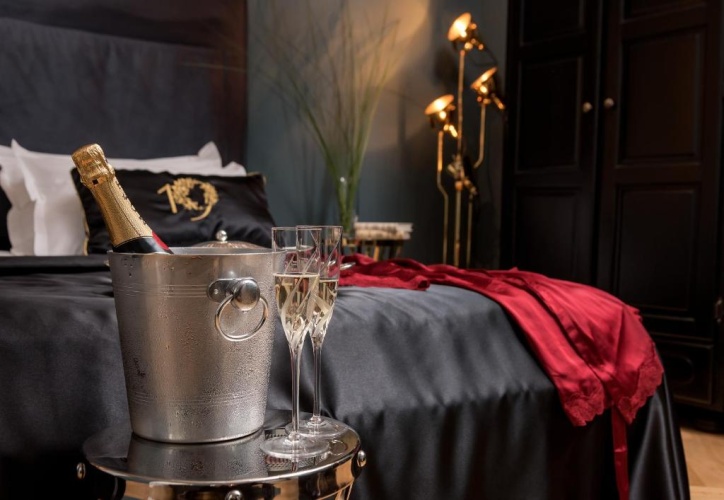 Penthouse Suite