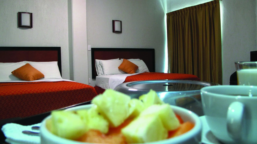 Hotel Rs Suites